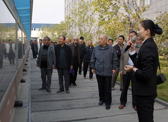 兗州區(qū)人大、政協(xié)領導蒞臨天意機械參觀考察