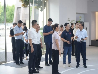 綠色建材產(chǎn)業(yè)鏈融鏈固鏈再發(fā)力！哈工大王代玉教授一行蒞臨天意機械、卓越精工考察調(diào)研
